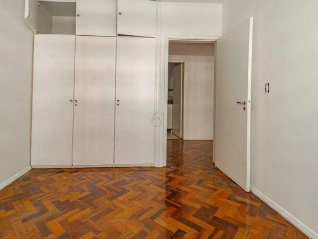 ALUGUEL NA SQS 213 BLOCO J Apartamento 3 Quartos + DCE 120m² ARMÁRIOS NOVOS