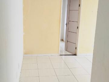 Aluguel Apartamento 2/4 em Fazenda Grande II