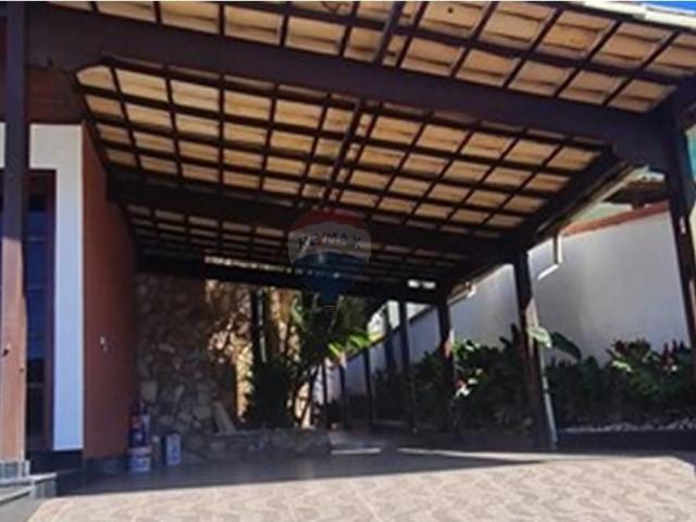 Aluguel Casa alto padrão Bairro Braúnas 510m2 terreno 960m2