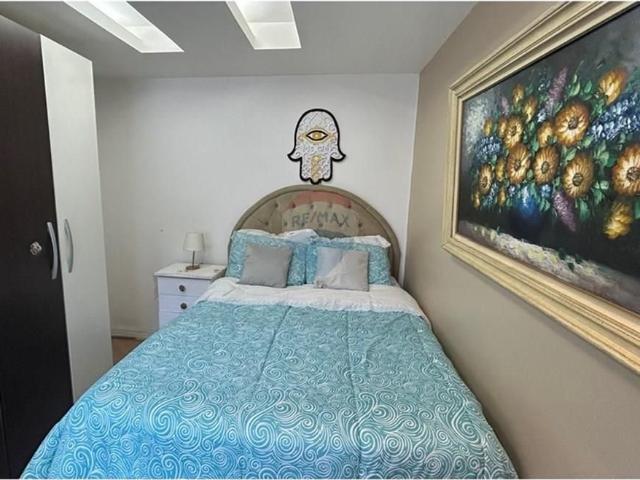 Aluguel – Casa de Alto Padrão na Barra da Tijuca Posto 5/6 – Frente Mar