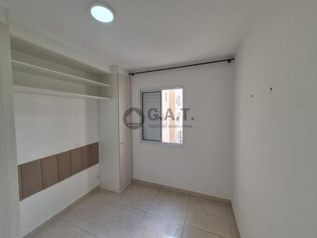 Aluguel de Apartamento na Vila Guilherme, Votorantim SP: 2 quartos, 1 sala, 1 banheiro, 1 vaga de garagem, 50m². Venha conferir!