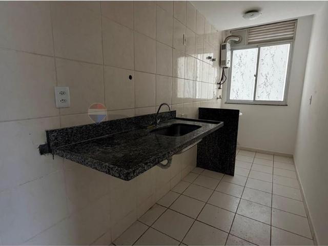 Aluguel de Apartamento com 2 Quartos em Condomínio com área de Lazer