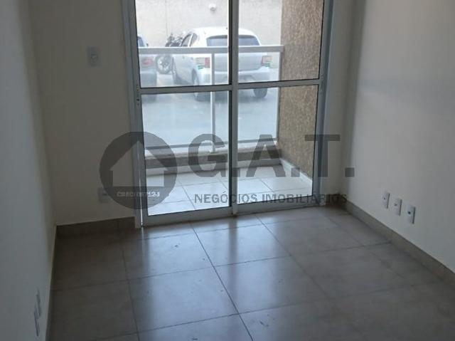 Aluguel de Apartamento de 1 Suíte em Sorocaba SP, Bairro Chácaras Reunidas São Jorge: 2 Salas, 1 Banheiro, 1 Vaga, 44,45m²