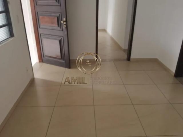 Aluguel de Casa Térrea, 03 Dormitórios sendo 01 Suíte, 164m², Conjunto São Benedito, Jacarei SP