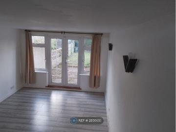 Aluric Close, London RM16, 3 bed terraced house to rent, £1,850 pcm | PrimeLocation