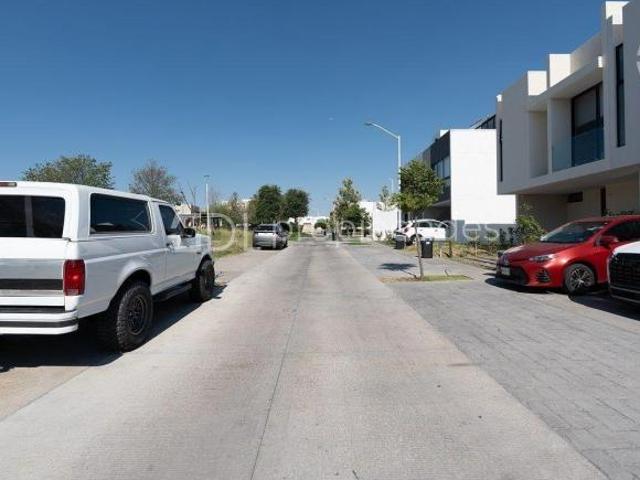 ALVA RESIDENCIAL CASA NUEVA EN VENTA