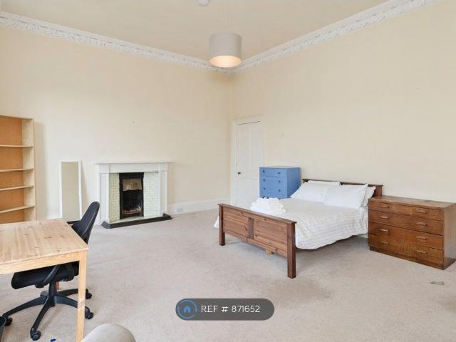 Alva St, Edinburgh EH2, 4 bed flat to rent, £3,800 pcm | PrimeLocation