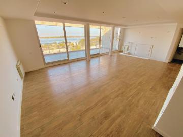 Alvarez Thomas 2750 Duplex 2 Dormitorios 2 Cocheras En Alquiler Barrancas De Alberdi, Rosario