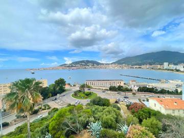 Ajaccio, Corse-du-Sud, Corse - Cave, Terrasse