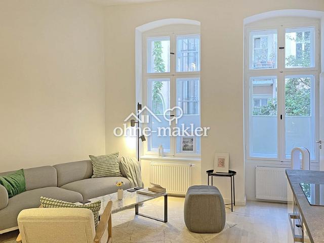 Am Zionskirchplatz zuhause – kernsanierter Altbau mit großzügigem Wohnraum & separatem Schlafzimmer