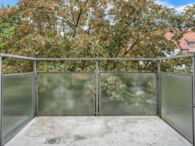 Am Conti Campus: 1,5 Zimmer Wohnung mit Balkon und Einbauküche
