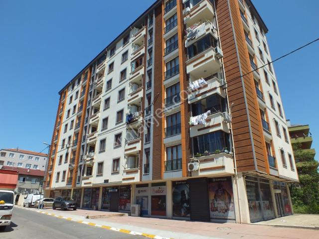 Çamçeşme Mah.garanti Bank Müdürlüğü Karşısı 3+1 Satılık 110m2 Da