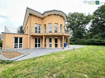 House for sale in 3150 - Keller, Parkplatz