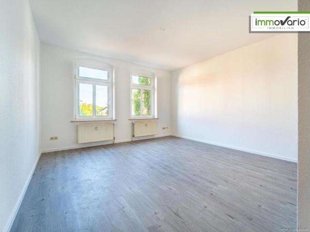 Am Ende der Straße Gepflegte 2 Zimmer Wohnung mit Balkon, Blick ins Grüne und Gartennutzung