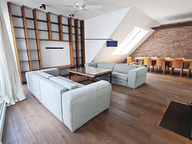AM GRABEN Nähe, exklusives 227 m2 Dachgeschoß mit Terrasse und 2 Balkone, 4 Zimmer, Komplettküche, 2 Bäder, Parketten, Spiegelgasse
