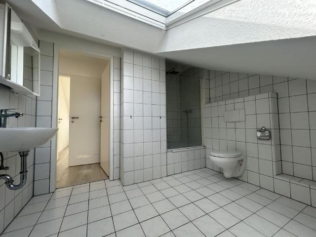 Am Hohen Weg 9, 41462 Neuss