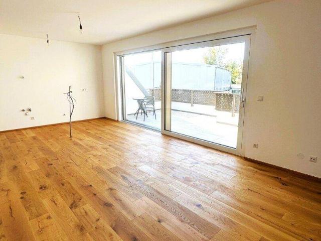 Am Kaiserwasser! Erstbezug! 3 Zimmer Wohnung mit Küche