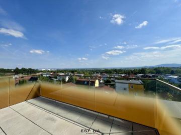 „Am schönen Platz“ mit atemberaubenden Ausblick nahe Wienerberg
