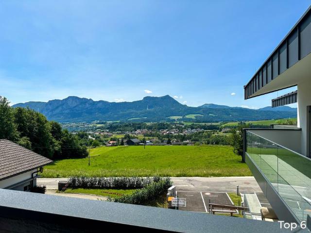 Am Sonnenhang bei Mondsee: Exklusive Dachgeschosswohnung mit Panoramabalkon in traumhafter Lage W6