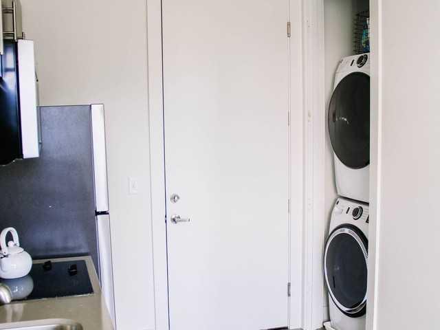 Amore Studio Apartment for Rent at 5505 Ne Glisan St, Portland, OR 97213 North Tabor