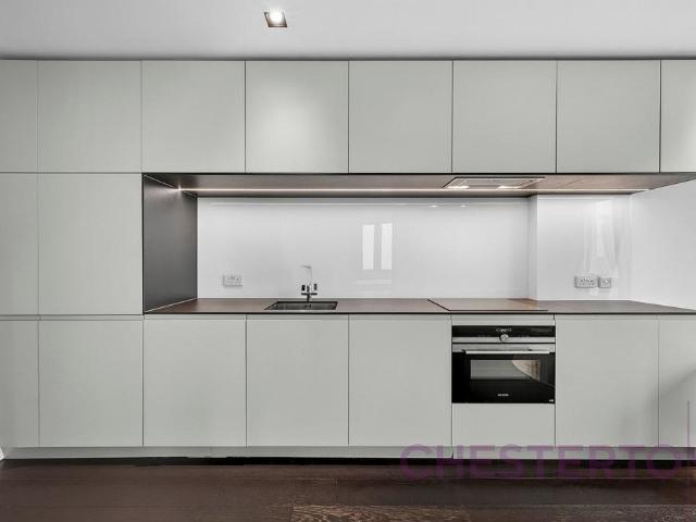 Amory Tower, 203 Marsh Wall, London, E14 2 bed apartment to rent £3,400 pcm £785 pw