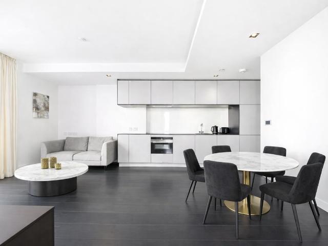 Amory Tower, Marsh Wall, London E14, 1 bed flat to rent, £2,700 pcm | PrimeLocation