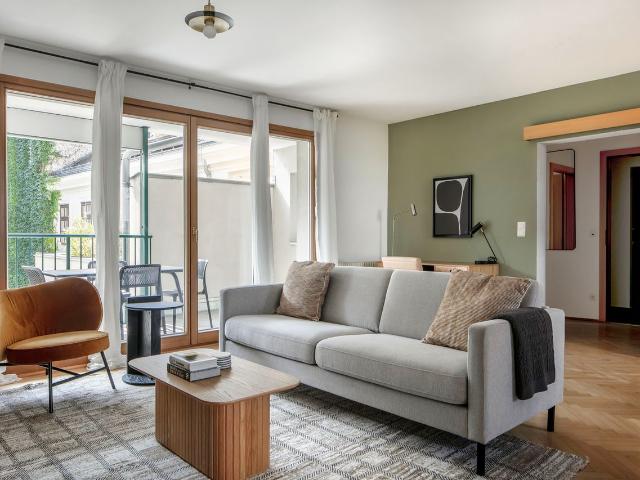 Amazing Mariahilf 2BR w/ Balcony, nr Bars & Shops, Vienna Amsterdam Apartments for Rent
