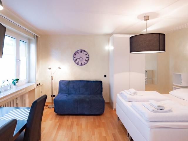 Amazing, modern suite in Aachen, Aachen Amsterdam Apartments for Rent