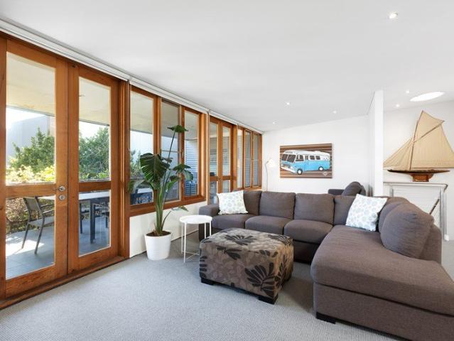 Amazing Opportunity for an apartment living in the heart of Sorrento Furnished/Unfurnished