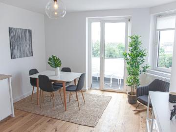 Amazing and gorgeous apartment in Düsseldorf, Dusseldorf Amsterdam Apartments for Rent