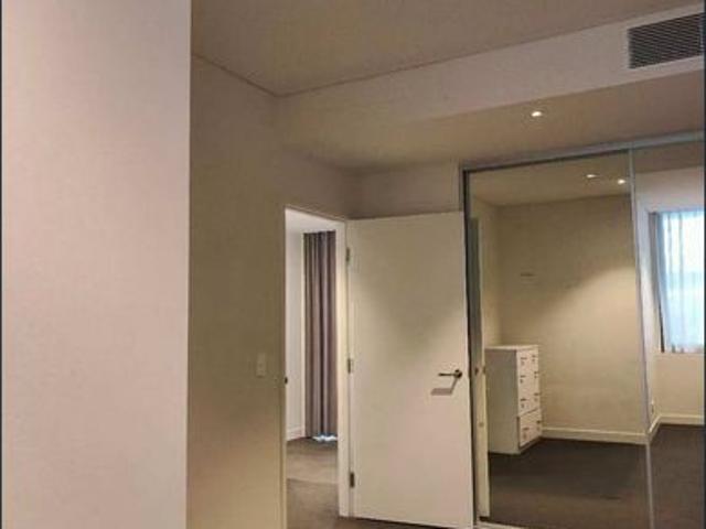 AMAZING APARTMENT WITH GREAT LOCATION!