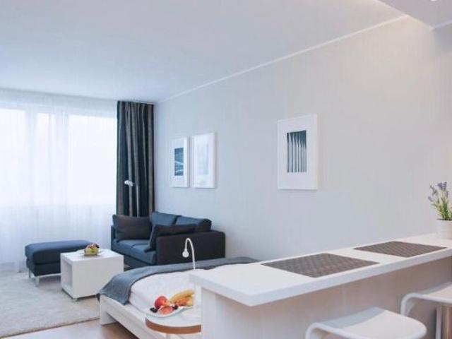 Amazing apartment close to Hackescher Markt, Berlin Amsterdam Apartments for Rent