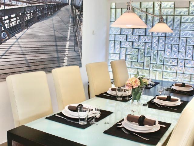 Amazing apartment for up to 6 in Cologne