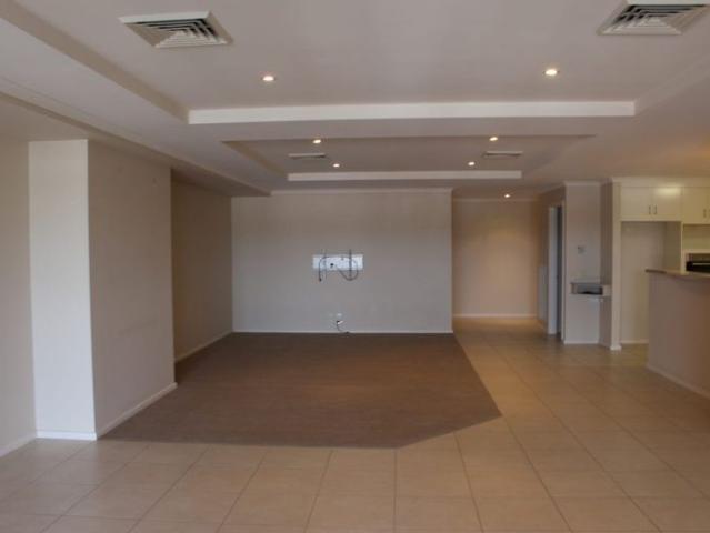 Amazing Central Albury Apartment