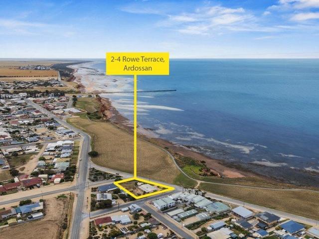 Amazing Development Opportunity Panoramic Sea Views!