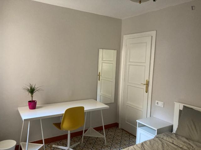Amazing double bedroom in Mercado