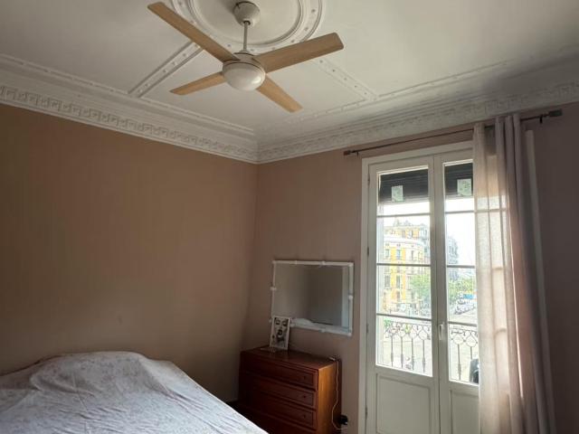 Amazing Double Bedroom with balcony to Arc Triumph