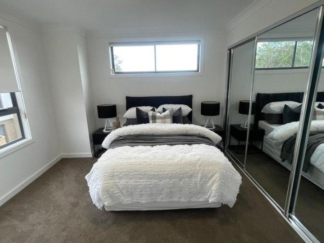 Amazing Double Storey Townhouse in Riverstone