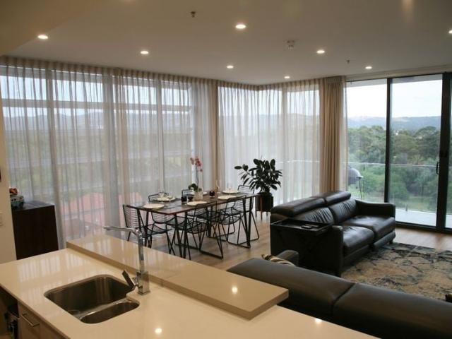 AMAZING FURNISHED APARTMENT WITH ROOFTOP TERRACE AT TWO SIX TWO SOUTH!
