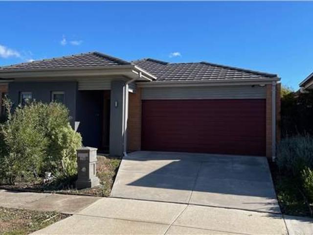 Amazing Family Home in Alamanda Estate