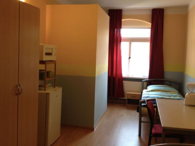 Amazing & fantastic studio in Dresden, Dresden Amsterdam Apartments for Rent