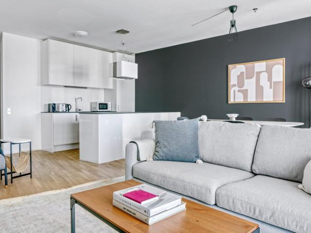 Amazing Favoriten 3BR w/ Gym & Roof, near Belvedere Palace