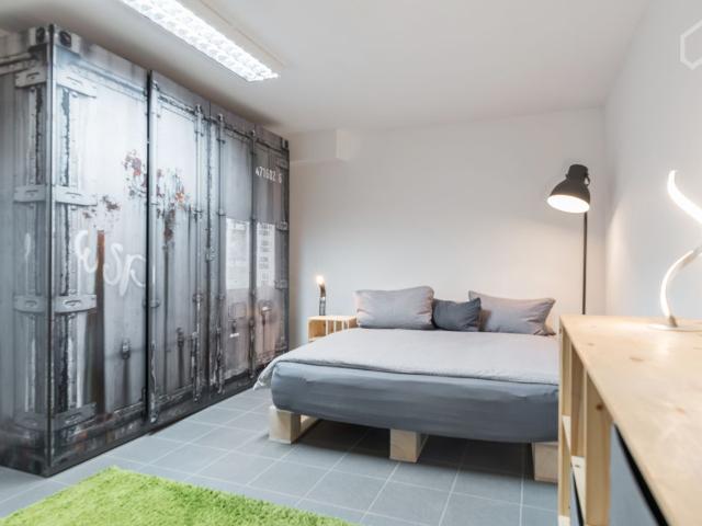 Amazing flat in Cologne between fair and airport, Koln Amsterdam Apartments for Rent