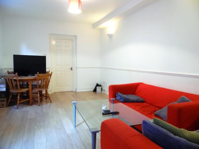 Amazing Loc 4Bed 2Bath Garden Garratt Lane Tooting