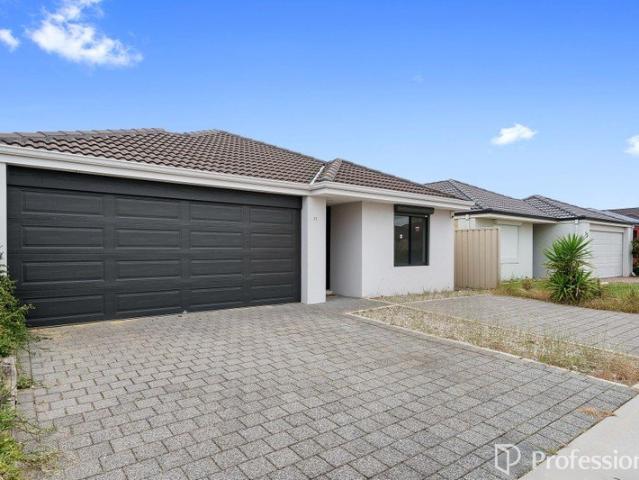 AMAZING LOCATION WITH LOW MAINTENANCE!