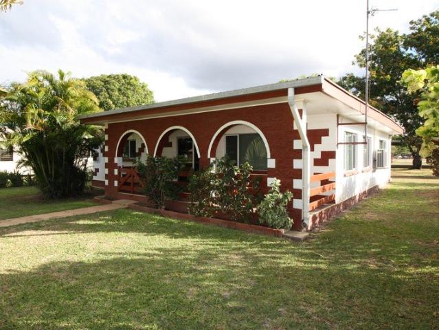 Amazing, property with great location. In the area of Queenton