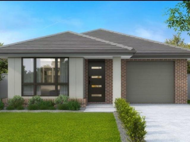 Amazing Single Storey House for Sale in Austral Land Reg. Date Estimated February 2027