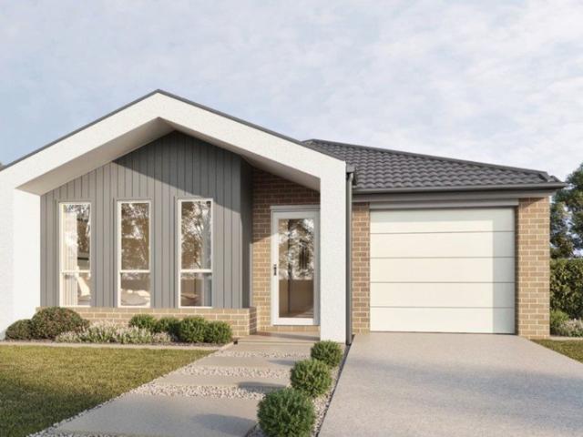 Amazing Single Storey House for Sale in Austral Registered
