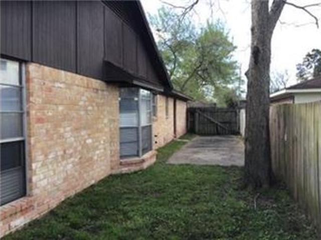 Amazing smart home in League City, Texas