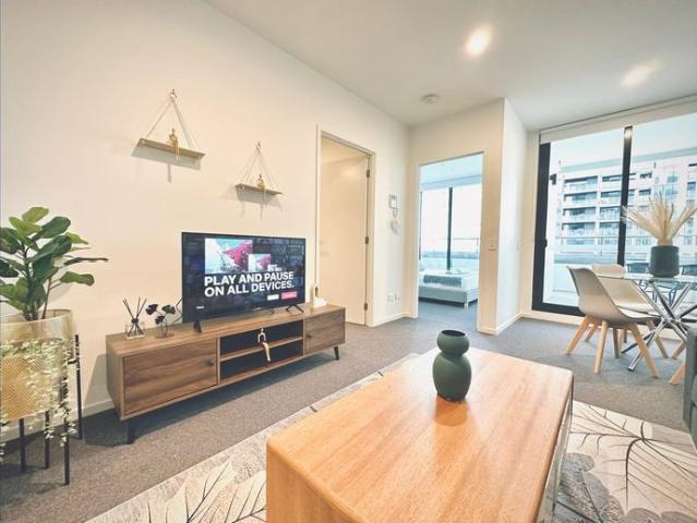 Amazing Spacious Unfurnished 2 Bedroom Apartment for rent
